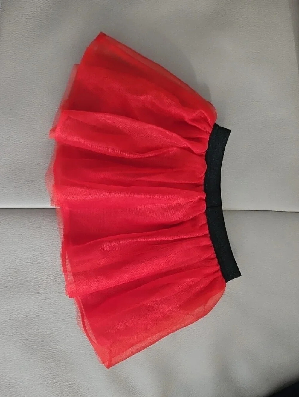 Disney Minnie Toddler Girl's Red Tulle Skirt w/ Black Elastic Waistband 2T